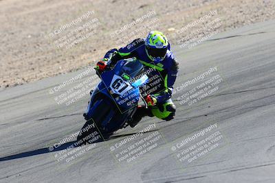 media/Jan-08-2022-SoCal Trackdays (Sat) [[1ec2777125]]/Turn 10 (2pm)/